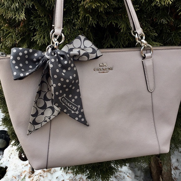 ❇️LOWEST ❇️COACH AVA SHOULDER BAG